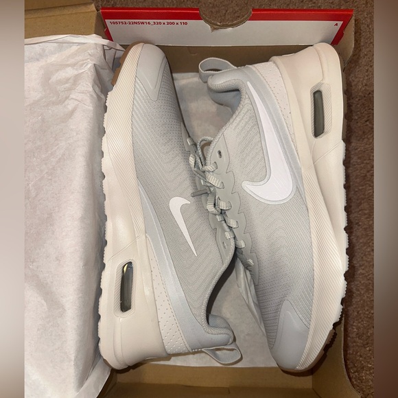 Nike Womans Air Max Nauxis Light Gray and White Sneakers - Picture 2 of 8